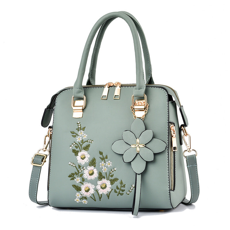 Fashion Flowers Embroidered Handbag Women  Bag